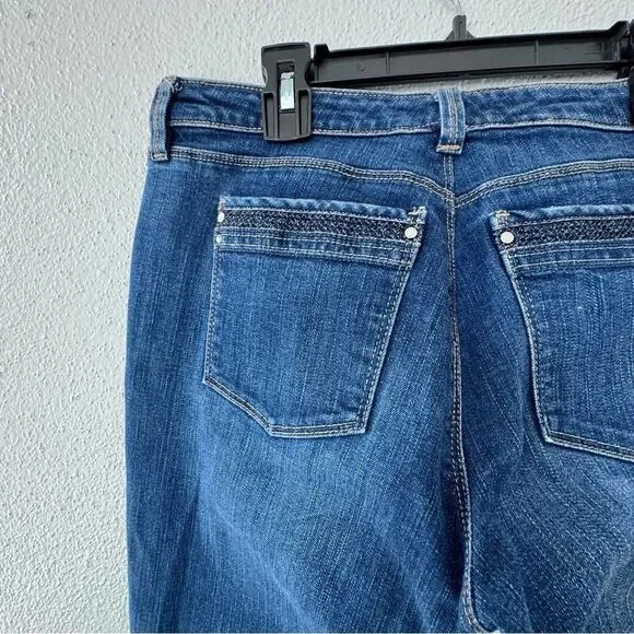 White House Black Market Girlfriend Denim Jeans Straight Leg SZ 4 - Picture 9 of 15